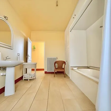 Villa Homeby, Casa Rovelli